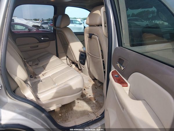 2013 CHEVROLET TAHOE LT — I8