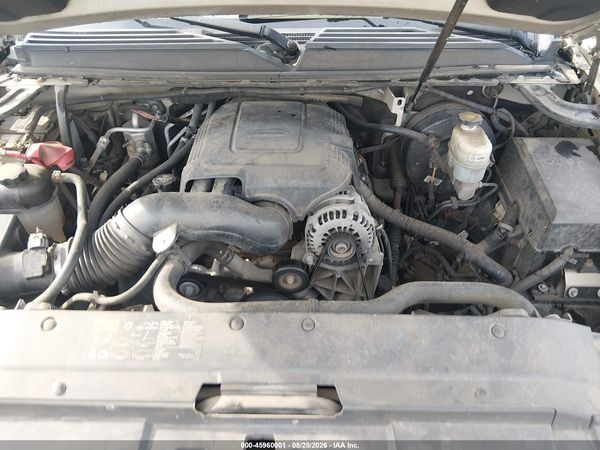 2013 CHEVROLET TAHOE LT — I10