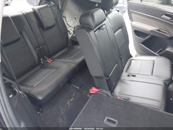 2022 VOLKSWAGEN ATLAS 3.6L V6 SE W/TECHNOLOGY — I8