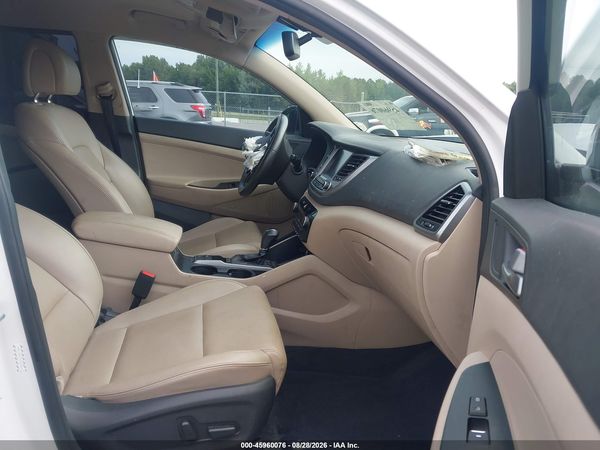2017 HYUNDAI TUCSON LIMITED — I5