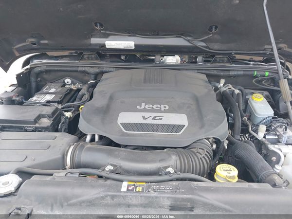 2017 JEEP WRANGLER UNLIMITED SAHARA 4X4