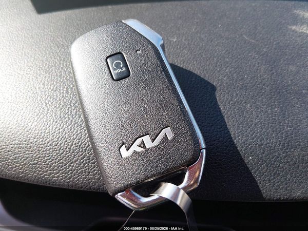 2022 KIA SORENTO SX — I11