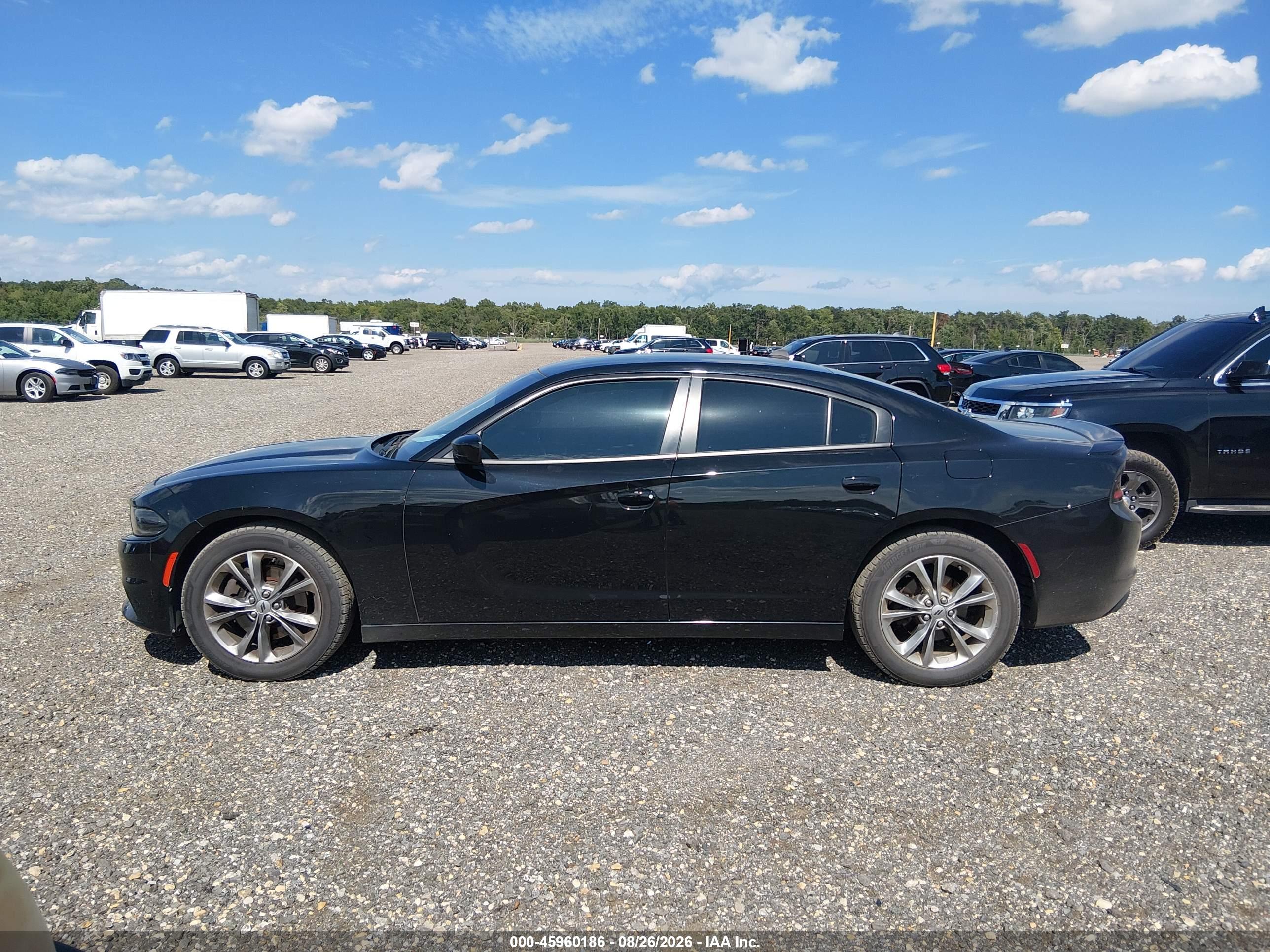 2020 DODGE CHARGER SXT AWD