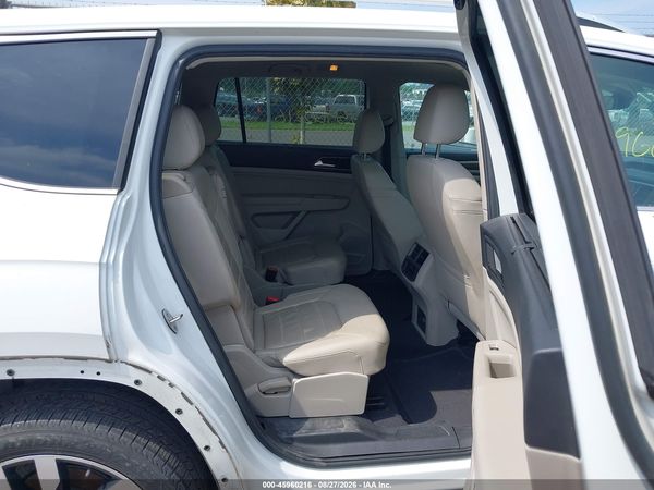2019 VOLKSWAGEN ATLAS 3.6L V6 SEL PREMIUM — I8