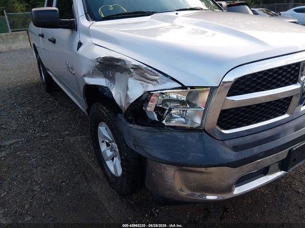 2017 RAM 1500 TRADESMAN  4X4 6'4 BOX