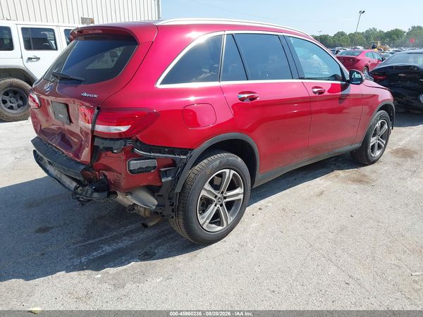 2018 MERCEDES-BENZ GLC 300 4MATIC — I4