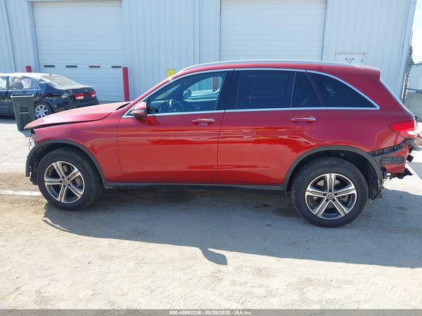 2018 MERCEDES-BENZ GLC 300 4MATIC — I117
