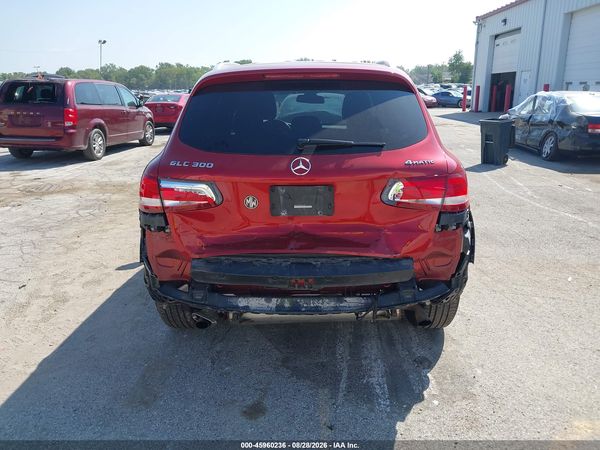 2018 MERCEDES-BENZ GLC 300 4MATIC — I119