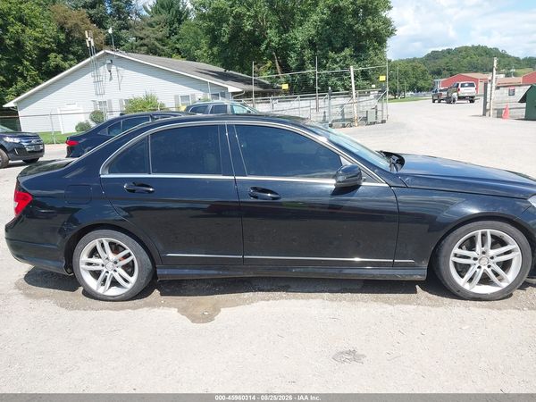 2013 MERCEDES-BENZ C 300 SPORT 4MATIC