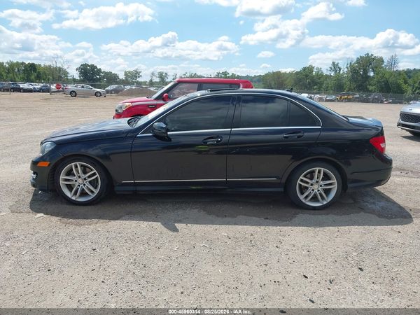 2013 MERCEDES-BENZ C 300