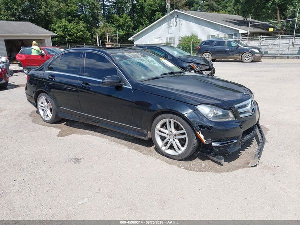 2013 MERCEDES-BENZ C 300 SPORT 4MATIC