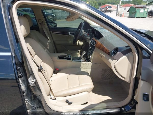 2013 MERCEDES-BENZ C 300 SPORT 4MATIC