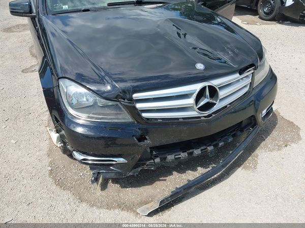 2013 MERCEDES-BENZ C 300 SPORT 4MATIC