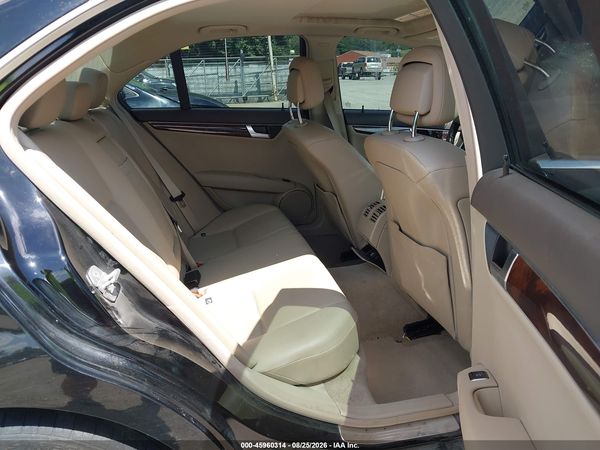 2013 MERCEDES-BENZ C 300 SPORT 4MATIC