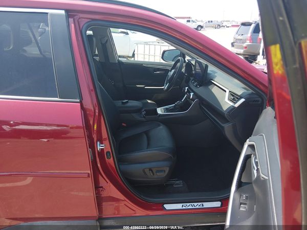 2025 TOYOTA RAV4 LIMITED