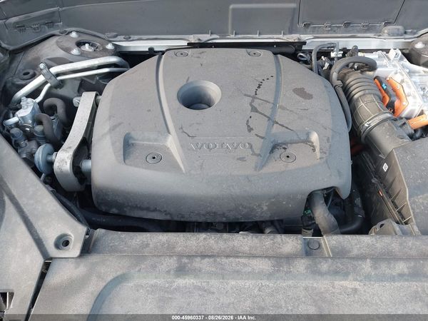 2022 VOLVO XC90 RECHARGE PLUG-IN HYBRID T8 R-DESIGN 7 PASSENGER