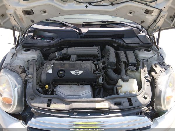 2013 MINI HARDTOP COOPER — I10