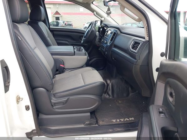 2019 NISSAN TITAN S