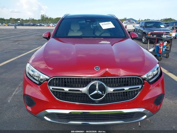 2024 MERCEDES-BENZ GLC 300 SUV