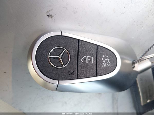 2024 MERCEDES-BENZ GLC 300 SUV