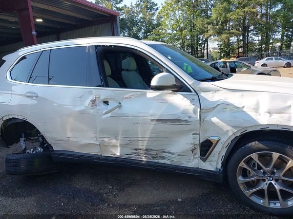 2024 BMW X5 XDRIVE40I