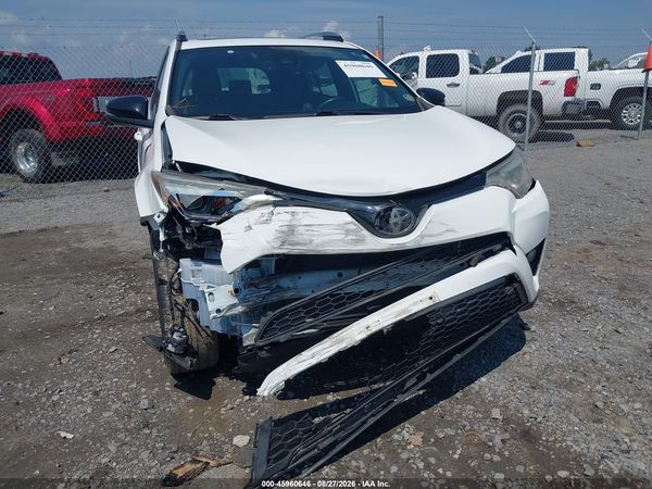 2018 TOYOTA RAV4 SE — I6