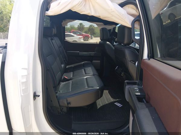 2022 FORD F-150 LARIAT — I8