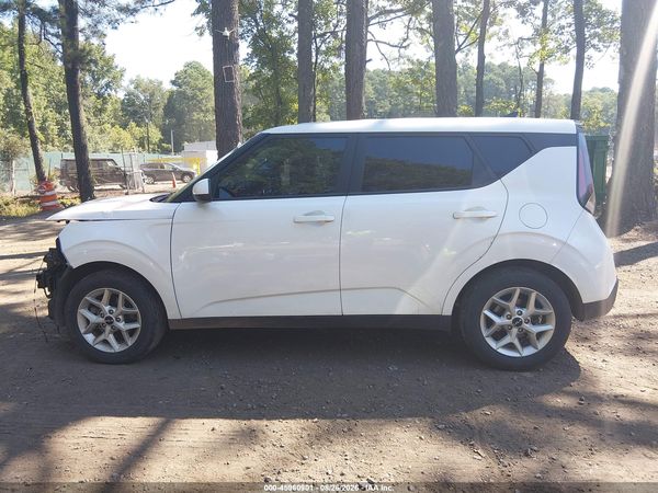 2025 KIA SOUL LX — I117