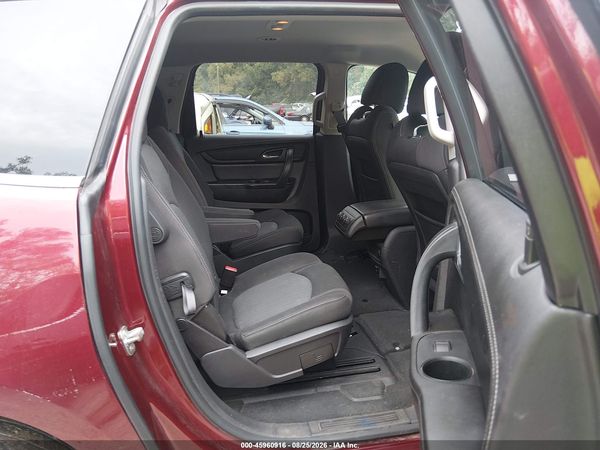 2016 CHEVROLET TRAVERSE 1LT — I8