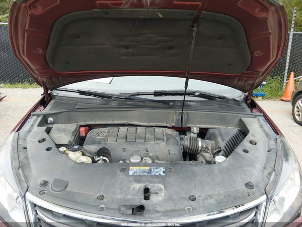 2016 CHEVROLET TRAVERSE 1LT — I10