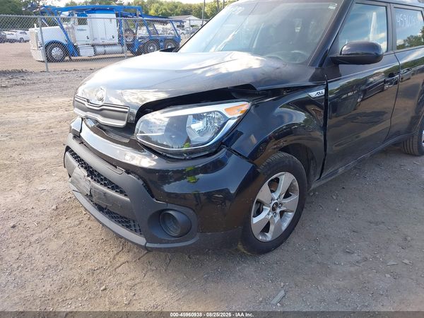 2018 KIA SOUL Base