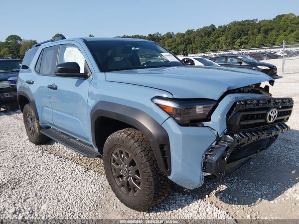 2025 TOYOTA 4RUNNER SR5 — I1