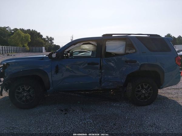 2025 TOYOTA 4RUNNER SR5 — I117