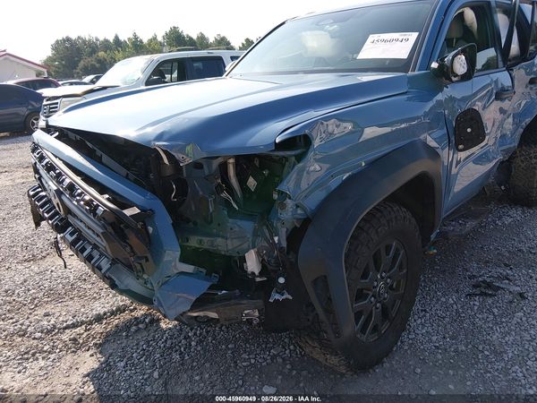 2025 TOYOTA 4RUNNER SR5 — I152