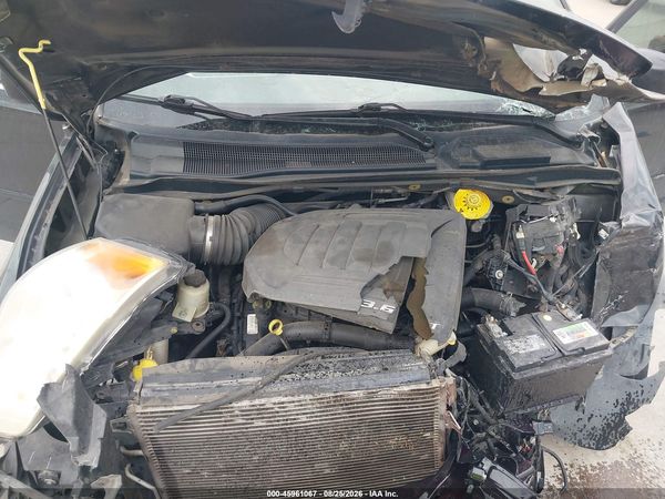 2014 DODGE GRAND CARAVAN SXT 30TH ANNIVERSARY — I10