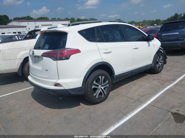 2017 TOYOTA RAV4 LE — I4