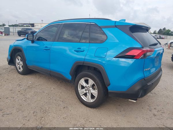 2021 TOYOTA RAV4 XLE — I3