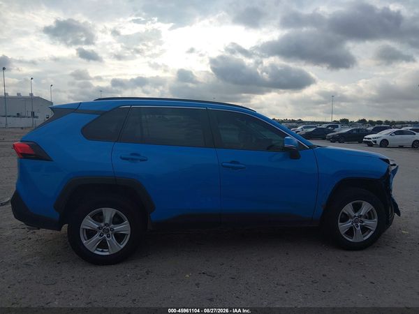 2021 TOYOTA RAV4 XLE — I116