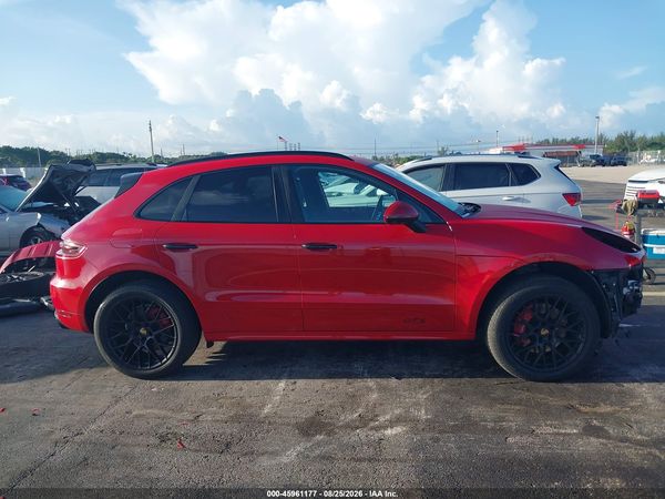 2018 PORSCHE MACAN GTS