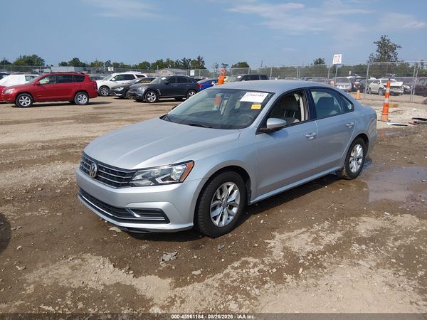 2018 VOLKSWAGEN PASSAT — I2