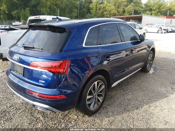 2022 AUDI Q5 — I4