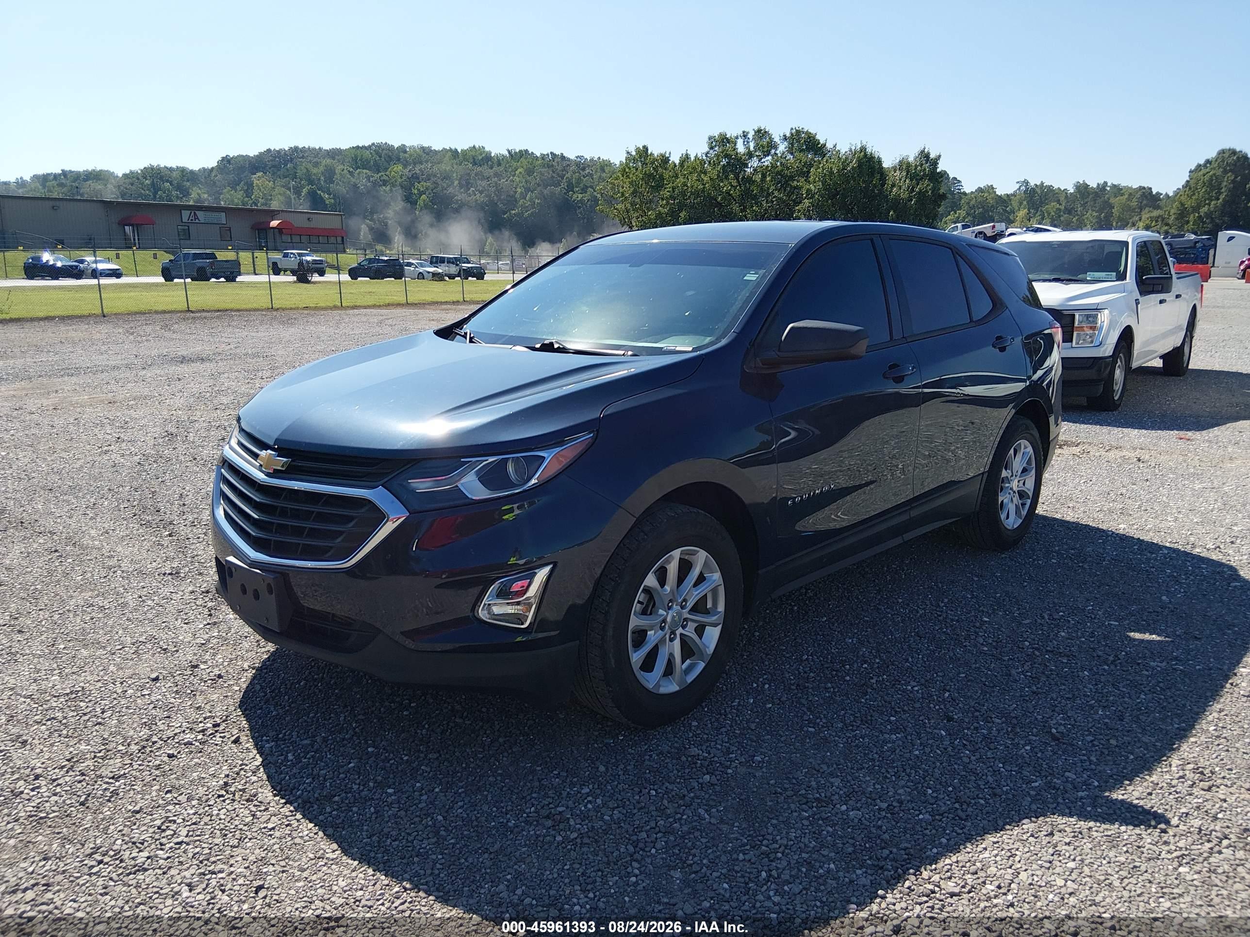 2019 CHEVROLET EQUINOX LS — I2