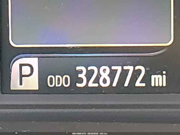 2015 TOYOTA SIENNA XLE 8 PASSENGER