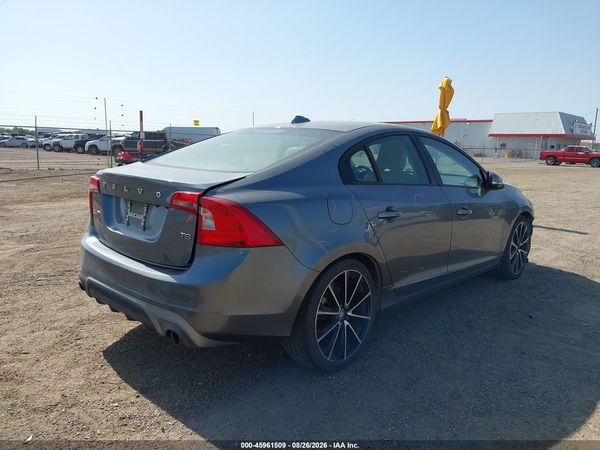 2018 VOLVO S60 T5 DYNAMIC — I4
