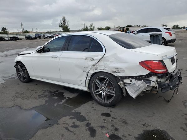 2017 MERCEDES-BENZ E E300