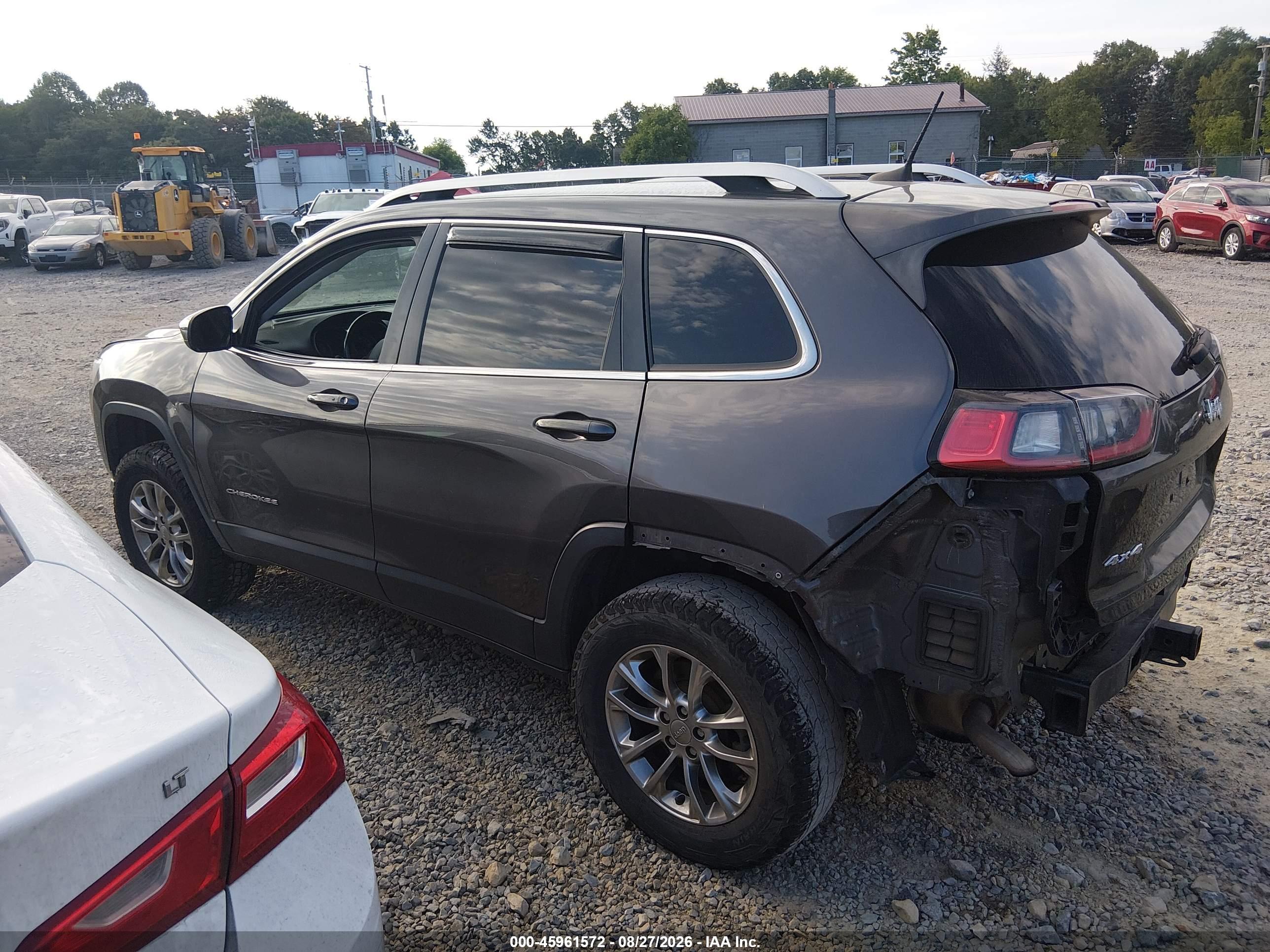 2019 JEEP CHEROKEE LATITUDE PLUS 4X4