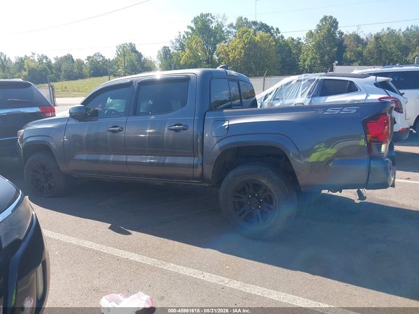 2022 TOYOTA TACOMA SR — I117
