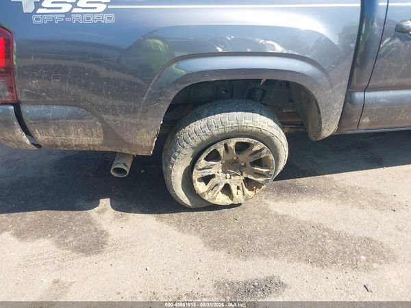 2022 TOYOTA TACOMA SR — I152