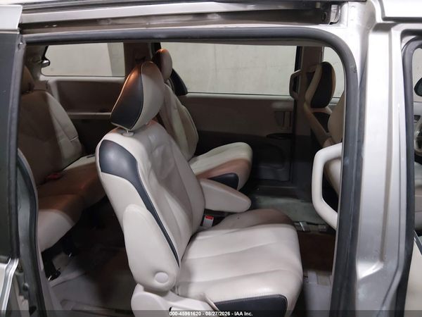 2012 TOYOTA SIENNA BASE 7 PASSENGER