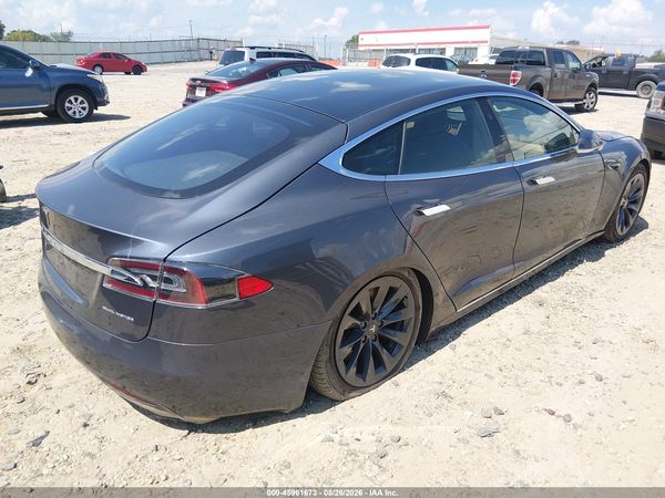 2020 TESLA MODEL S — I6